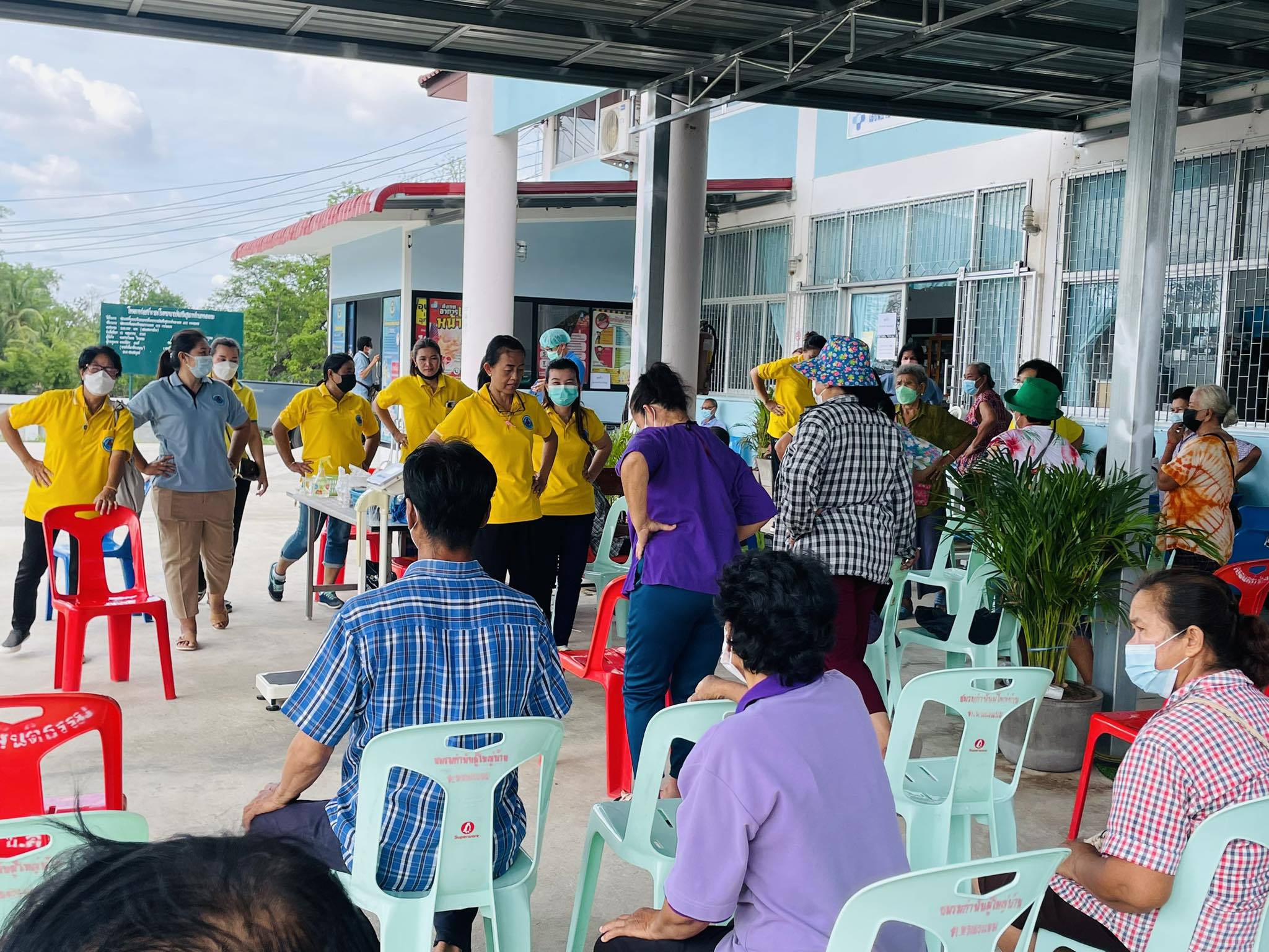 โครงการเฝ้าระวังป้องกันโรคติดต่อ โรคอุบัติใหม่อุบัติซ้ำ ตำบลหนองแขม