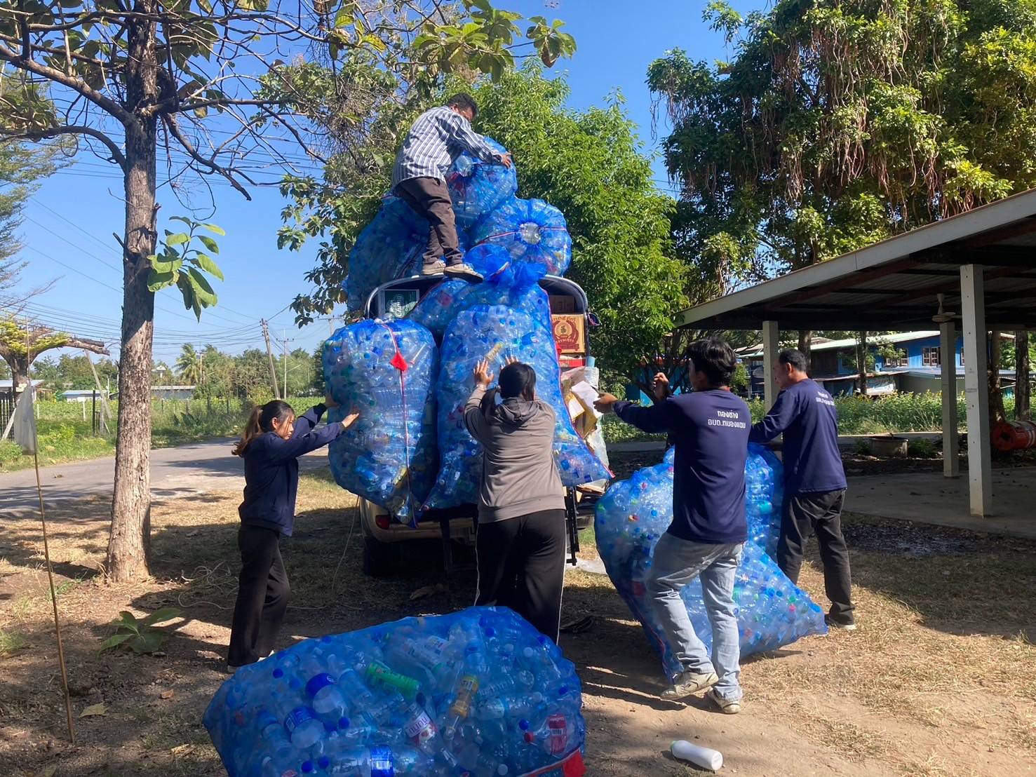 กิจกรรมรับซื้อขยะ Recycle