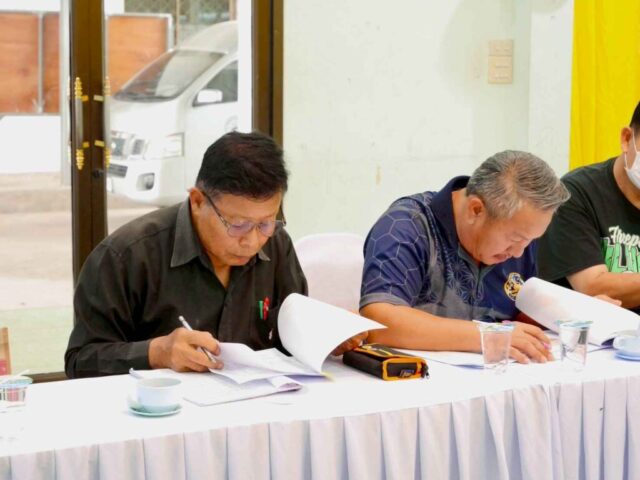 LINE_ALBUM_ประชุมสปสช_260710_12_12