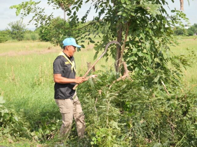 LINE_ALBUM_Big cleaning วัดท่าม่วง_260921_20