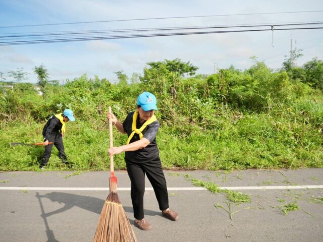 LINE_ALBUM_Big cleaning วัดท่าม่วง_260921_3