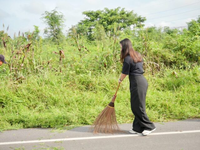 LINE_ALBUM_Big cleaning วัดท่าม่วง_260921_9